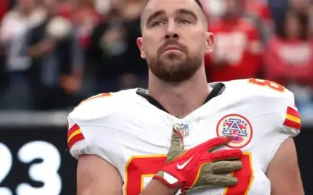 Giants Targeting Travis Kelce, Jamel Dean, and Tyler Linderbaum in Free Agency?