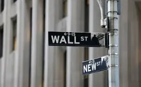 S&p 500 Futures Drop as Iran Shuts Strait of Hormuz, Stocks Slide