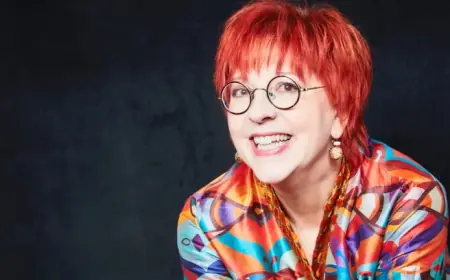 Chantal Lamarre Presents First Solo Show, Bringing Cabaret Era Themes to Stage