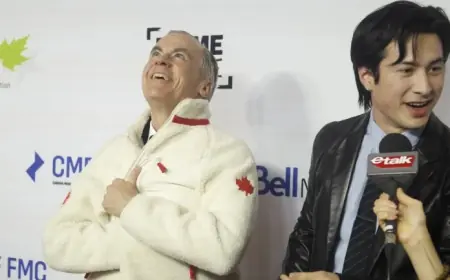 OPP Rescue Returns 23 People After Georgian Bay Ice Shelf Breaks