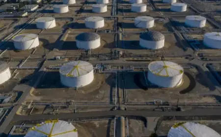G7 Considers Tapping Emergency Oil Reserves as War Drives Up Prices