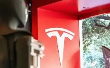 ChatGPT Forecast Keeps Tesla Stock Price Far Below $1,000 by Late 2026