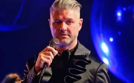 Orchestral finale for festivalgoers as Pierre Lapointe closes Feq after lineup reveal