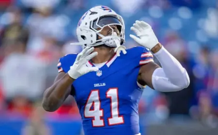 Reggie Gilliam signs three-year Patriots deal after six seasons with Bills