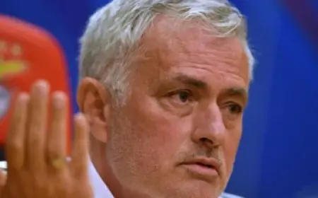 Linderbaum free agency outlook shifts after Mays signs with Lions