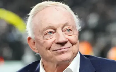 Nakobe Dean emerges as Cowboys free-agency target after Maxx Crosby miss