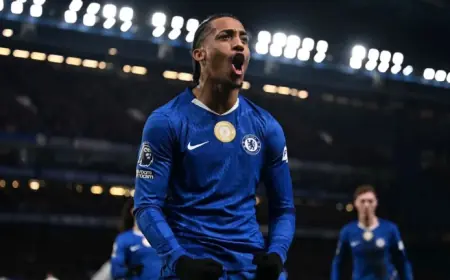 Joe Cole Name Appears Amid Rosenior Praise for João Pedro’s Impact