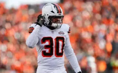 Bears Agree to 3-Year, $30 Million Deal for Devin Bush in 2026