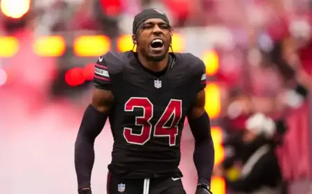 Cowboys Sign Jalen Thompson to New Contract