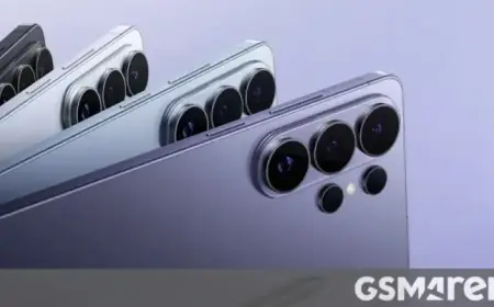 Galaxy S26 Series Poll: S26, S26 Ultra Thrive; S26+ Struggles