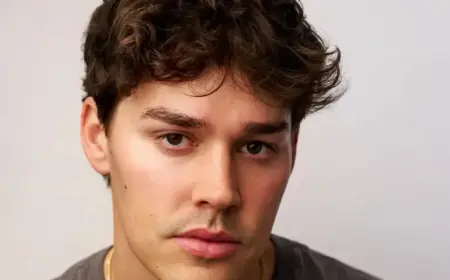 Noah Beck Joins Baywatch TV Series as Luke