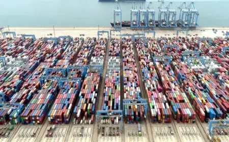 China’s Exports Surge Toward 2026 Following Record Year