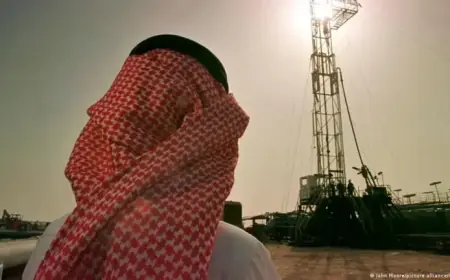 Iran Conflict: When Will Gulf Nations Halt Oil Production?