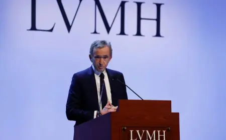 Bernard Arnault and the family tightening its grip on LVMH: control, continuity, and a question of transparency