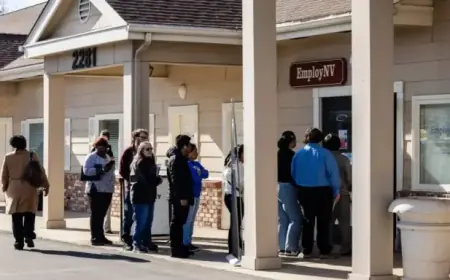 AI Job Disruption Worsens as 75% Avoid Unemployment Benefits