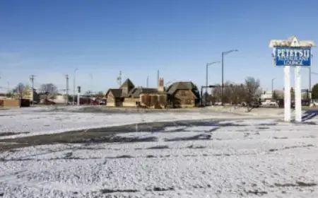 Trump Eases Oil Market Tensions Amid Ongoing Hormuz Crisis