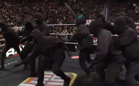 Fans Criticize Seth Rollins’ Masked Men Segment on WWE Raw