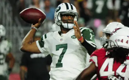 Geno Smith Reunites with the Jets in Trade That Reshapes Rosters