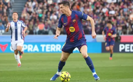 Robert Lewandowski Starts in Barcelona Lineup — A Veteran’s Night at St James’ Park