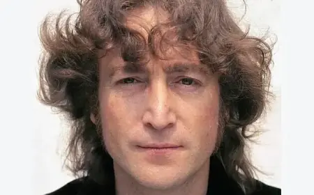 Yoko Ono Believed John Lennon Was Gay