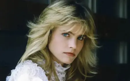 Christopher Knight Honors Late ‘Brady Bunch’ Co-Star with Heartfelt Tribute