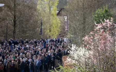 Railway Trespasser Delays Cheltenham Racegoers’ Train Journey by 60 Minutes