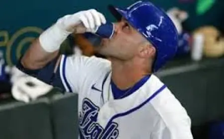 Vinnie Pasquantino vs Italy’s WBC espresso machine: What the hype reveals