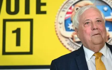Clive Palmer promises another yellow avalanche ahead of 2028 bid