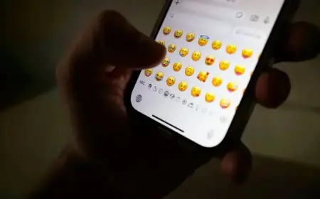 Apple Introduces 8 New Emojis for iPhone Users