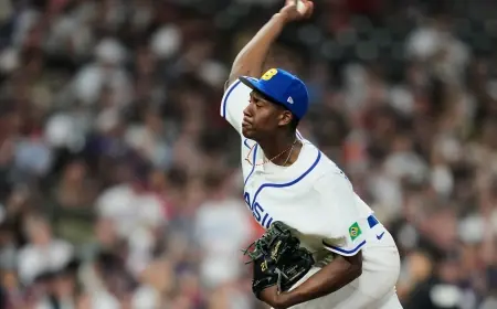 World Baseball Classic 2026 Standings Shift as USA Faces Bracket Pressure in Houston