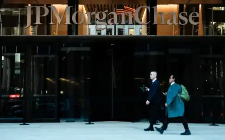 JPMorgan Reduces Loan Portfolio Valuations for Select Private Credit Groups