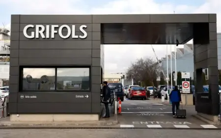 Health Canada Investigates Plasma Donor Deaths at Winnipeg Centres