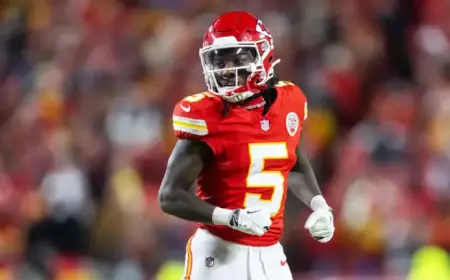 Chiefs Likely Know Hollywood Brown’s Next Signing Destination