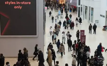 Ford Government Approves Shopping on Two Ontario Public Holidays