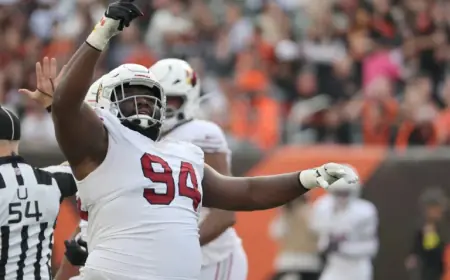 Dalvin Tomlinson deal with Chargers shows clarity on money, gaps on timing