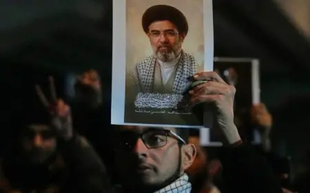 Roughly 2,500 Marines Head to the Middle East as Uss Tripoli Deploys