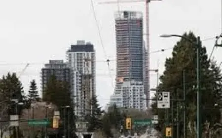 Road Closures On Cambie Street In Vancouver Trigger Traffic Snarls During Oakridge Crane Deconstruction