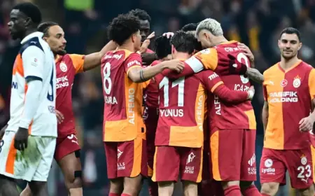 Süper Lig: Galatasaray 3-0 RAMS Başakşehir — Champions League Music Rings Out At Stadium