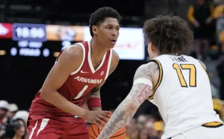 Meleek Thomas Earns SEC Freshman of the Week and Sets UA 3-Point Percentage Record in SEC Games