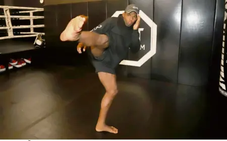 Estreante, Manoel Sousa Prevê Luta Intensa Contra Bolaji Oki No UFC Vegas 114