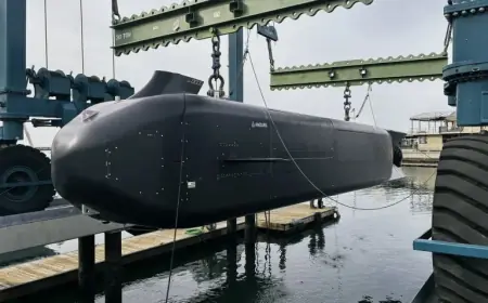 U.S. Navy Selects Anduril Dive-XL Autonomous Submarine for 1,000-Nautical-Mile Undersea Missions