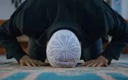 Eid Moon Sighting In India, Saudi Arabia And UAE Triggers Conflicting Celebration Dates