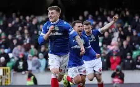 McKee Scores Extra-Time Penalty As Linfield V Glentoran Cup Final Delivers Late BetMcLean Cup Drama