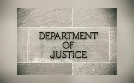 Tucker Carlson Claims CIA Preparing Report as Laura Loomer Says She Has Reported Him to DOJ