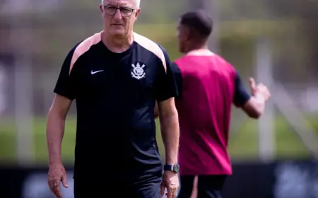 Santos Vs Corinthians: Timão Vai À Vila Belmiro Pressionado Em Busca de Primeira Vitória Em Clássicos