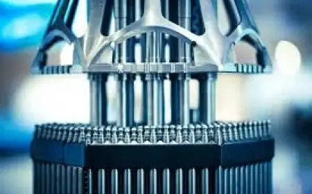 Oklo Stock in Focus as Bulls Pitch Outperformance and Investors Weigh a Dip Ahead of Q4 Earnings