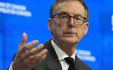 Bank Of Canada Interest Rate Expected To Be Held As Oil-Driven Inflation Risk Rises