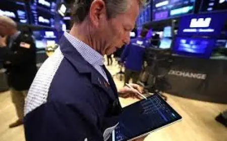 Nasdaq Today: Tech Lifts Markets as Oil Pullback Fuels Biggest Gains Since Iran War Began