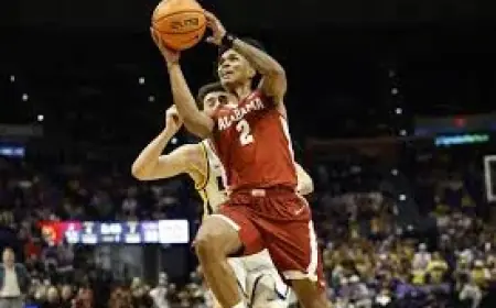 Aden Holloway Arrested on Marijuana Charge in Tuscaloosa, Reports Say