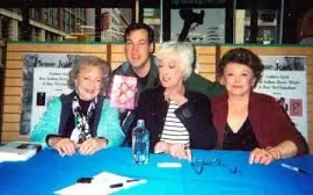 Golden Girls Streaming Availability Leaves Fans With Free Way To Watch at 40-Year Milestone